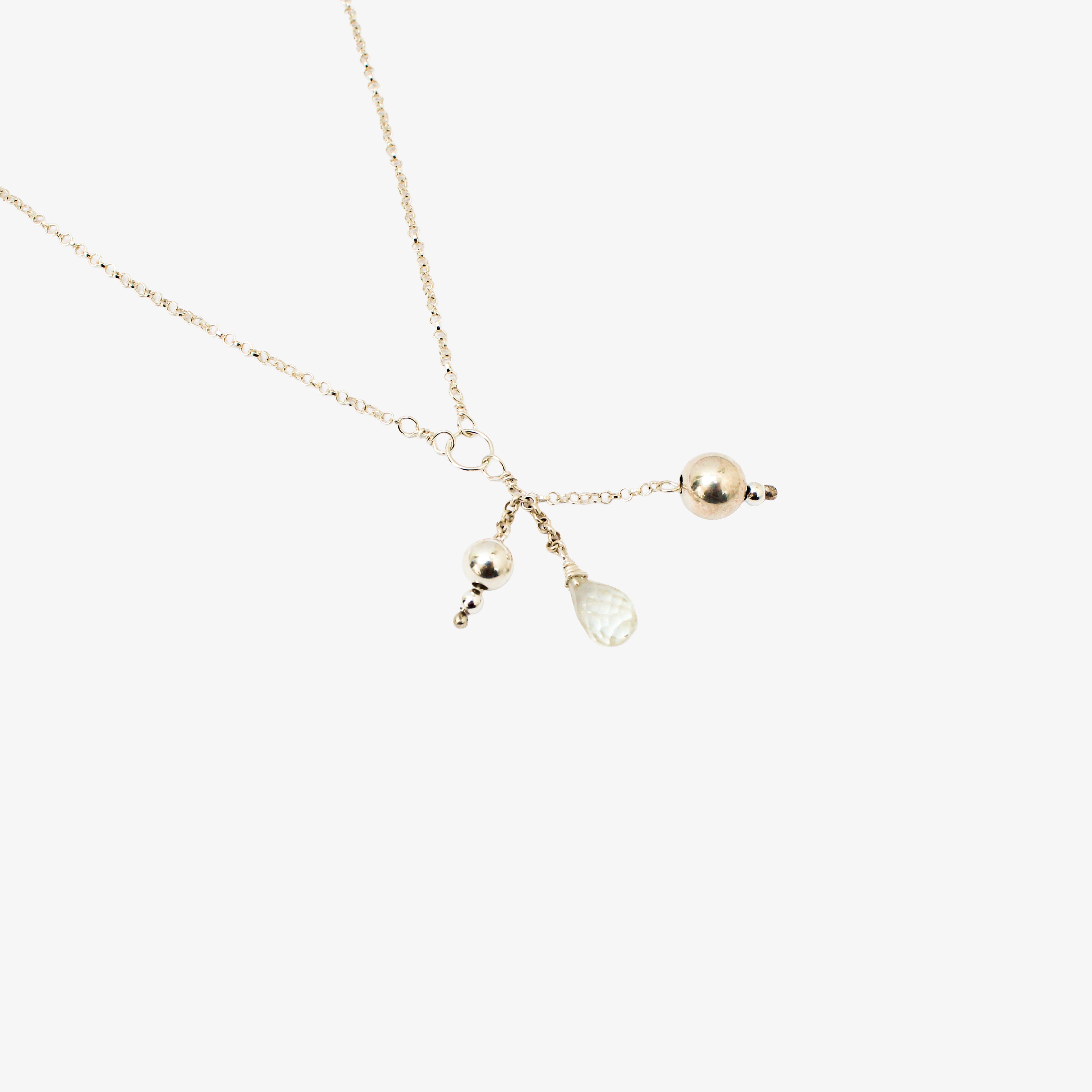 Collar Bolitas Colgantes