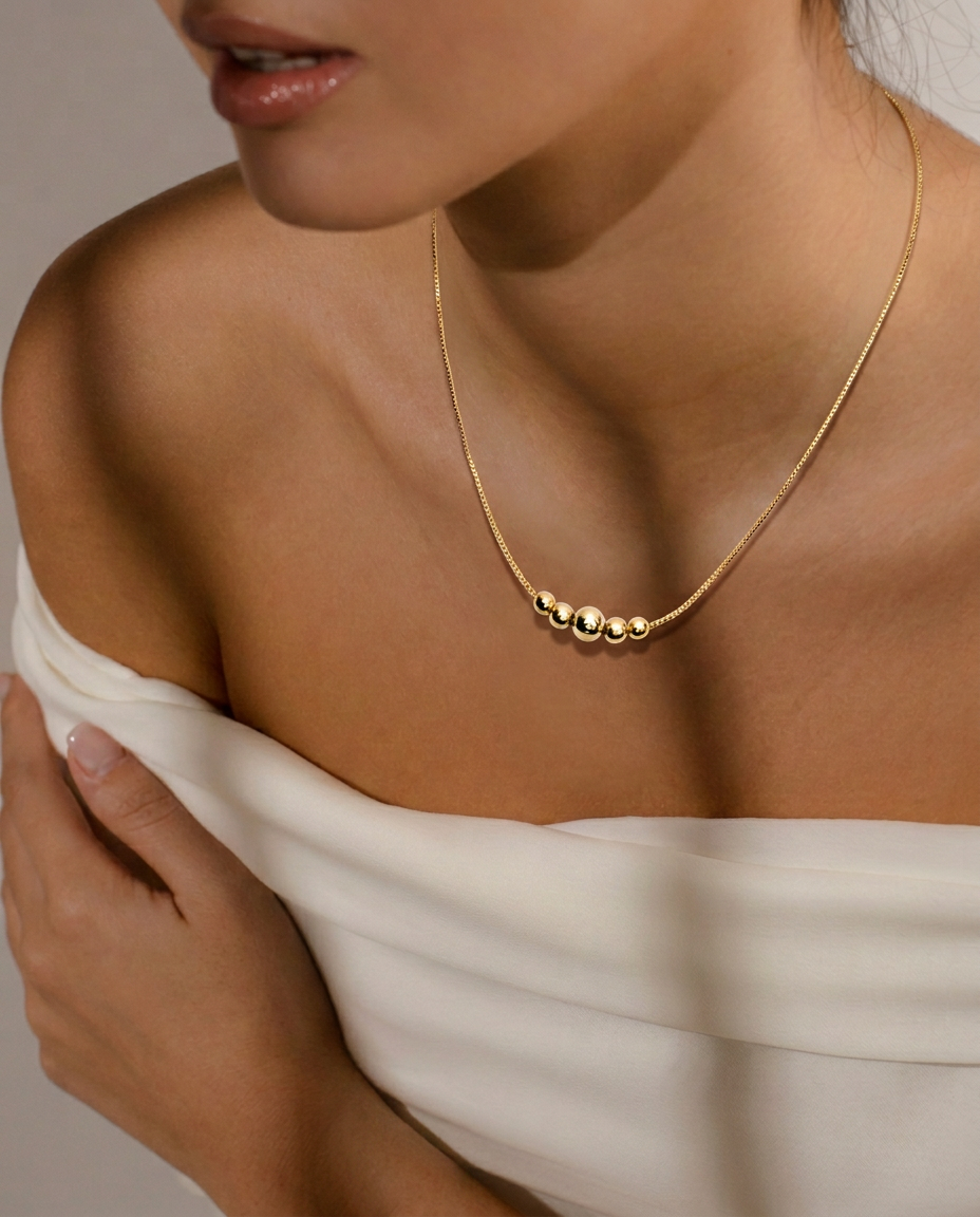 Collar Bolitas Oro