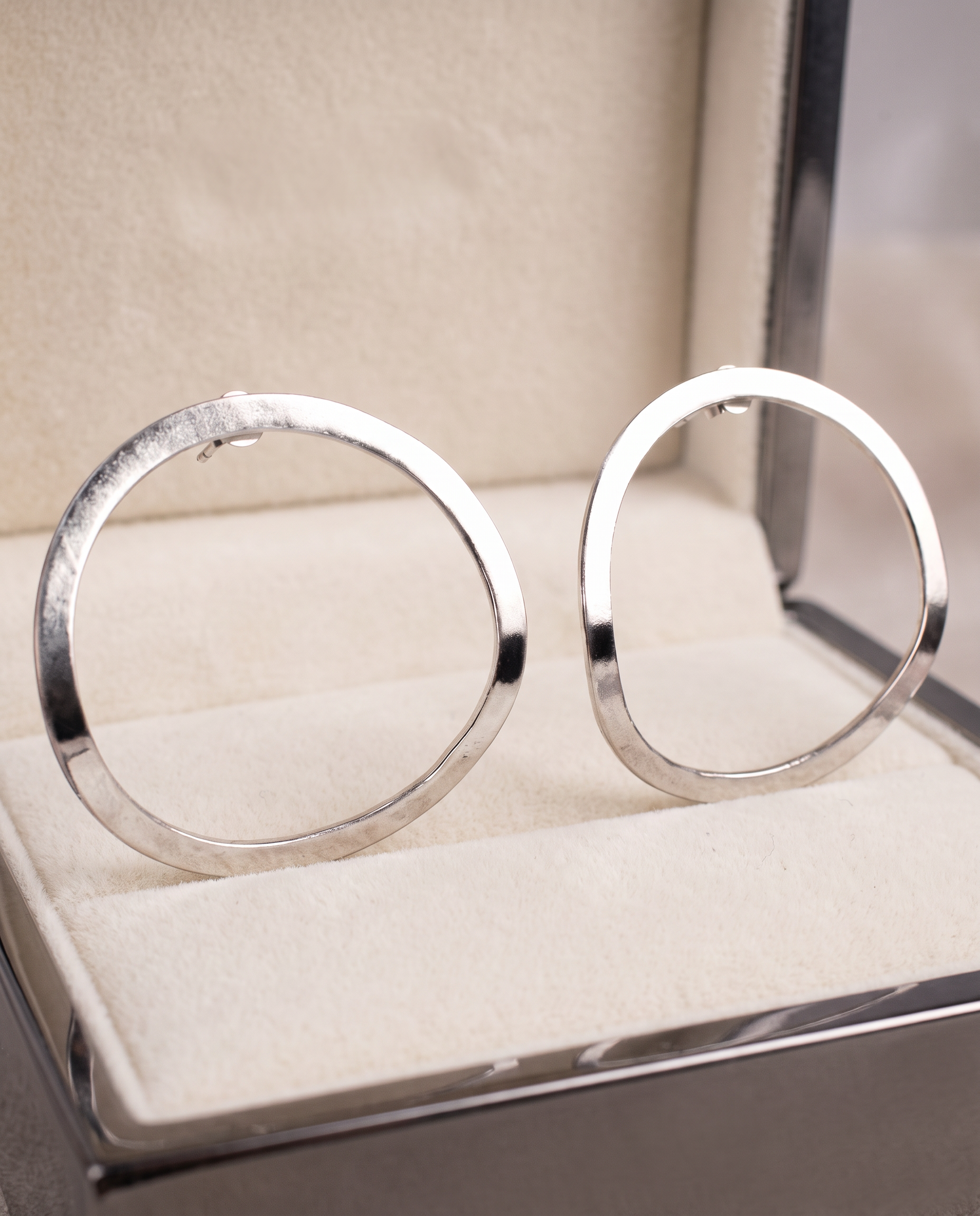Aros Argollas Chuecas