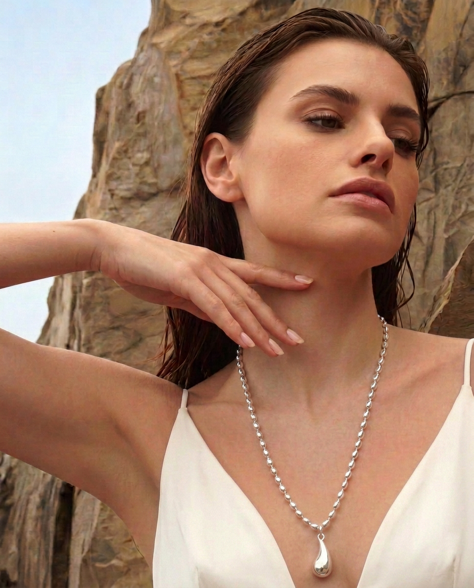 Collar Gota