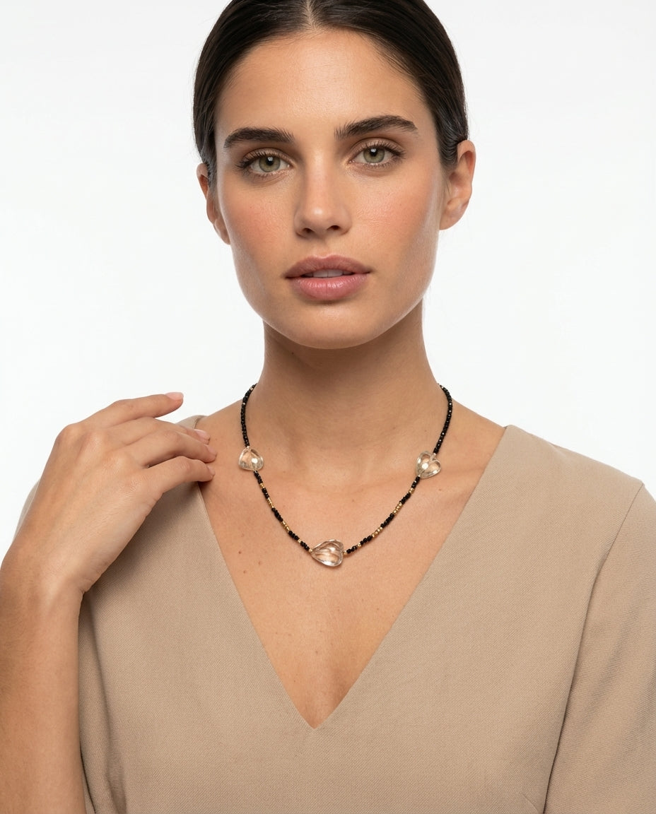 Collar Espinelos Negros
