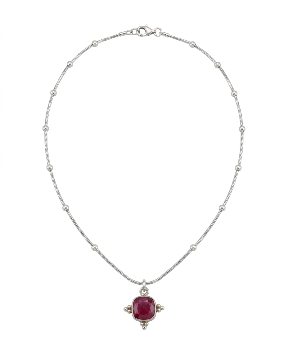Collar Raíz de Rubí