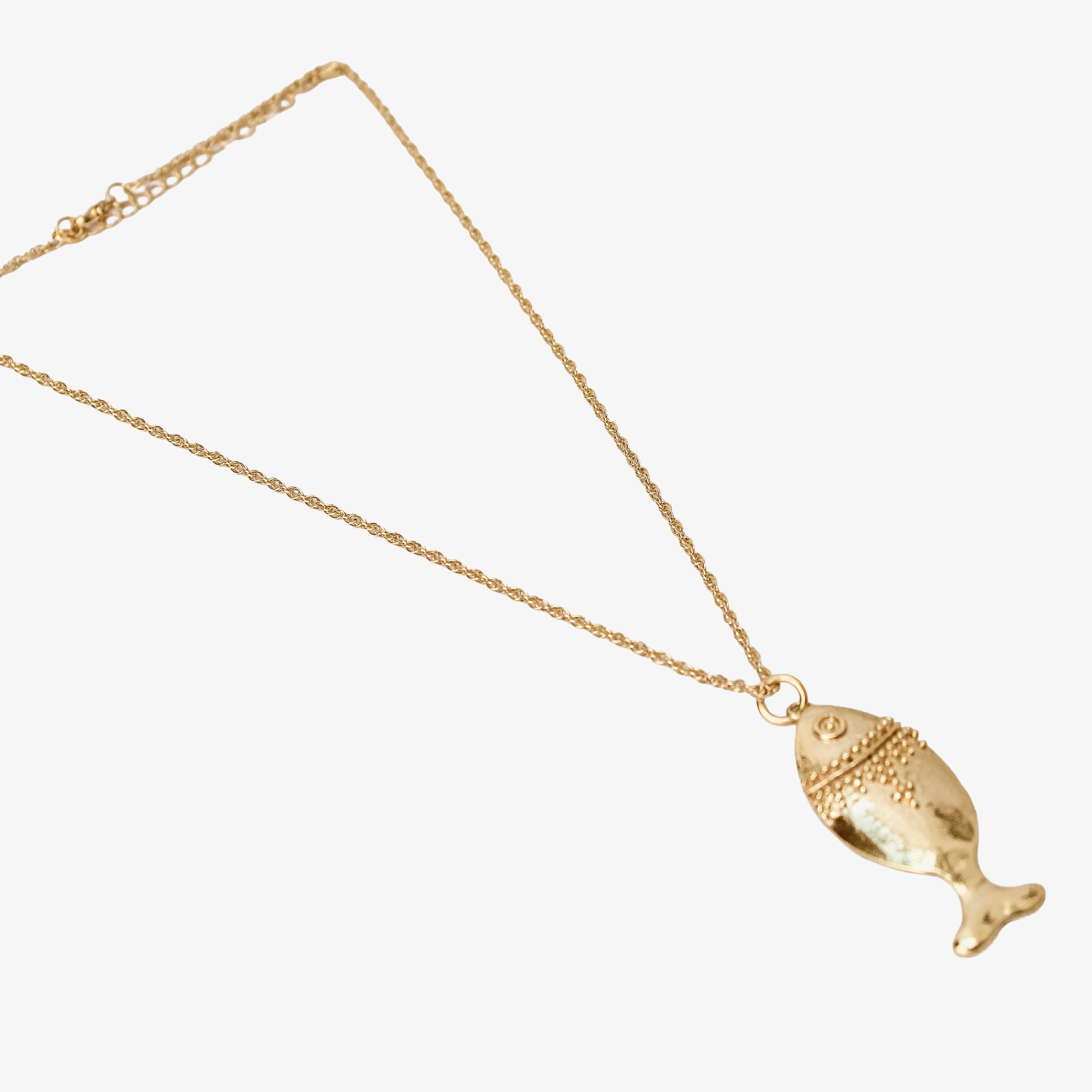 Collar Pez Aqua Gold