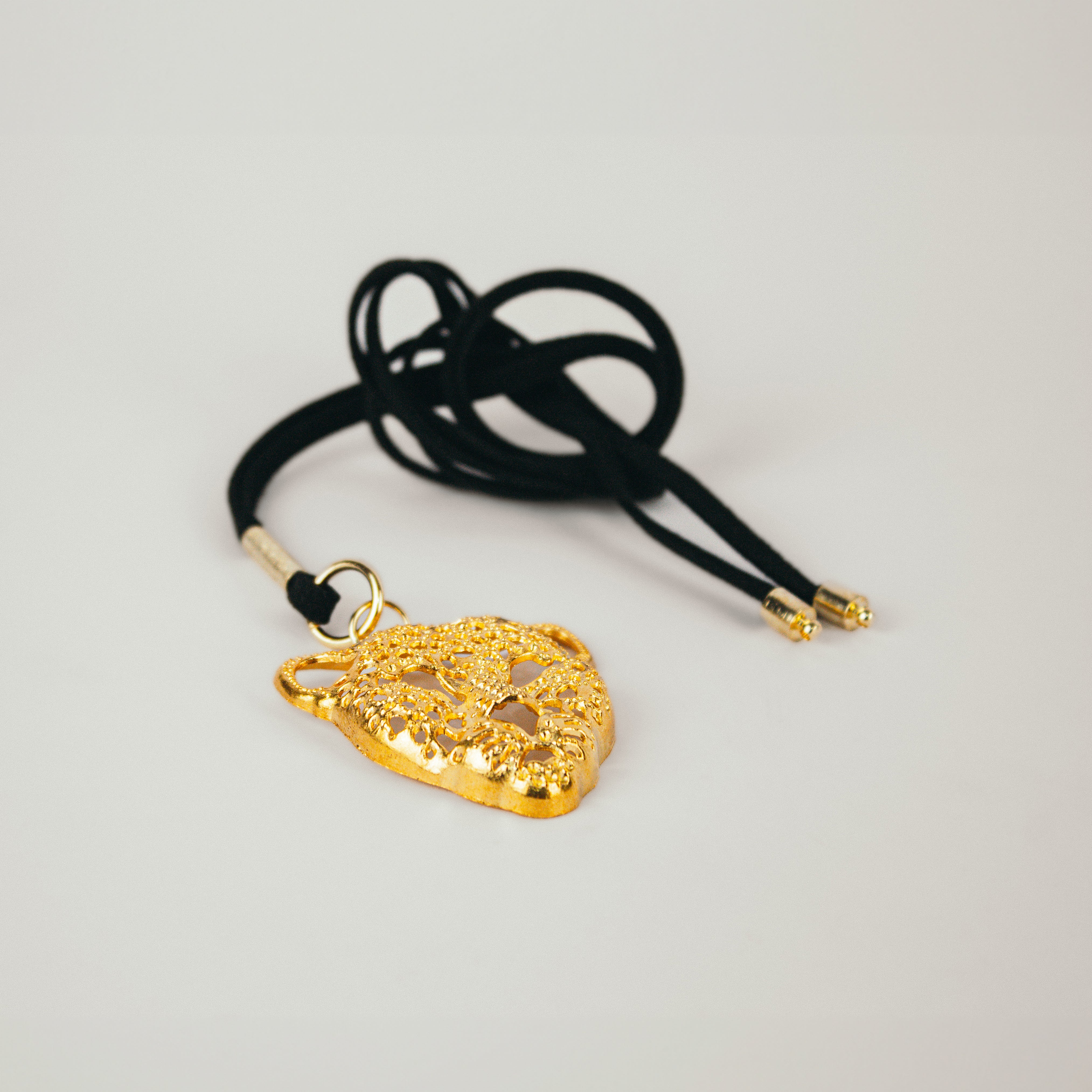 Collar Gamuza Chita