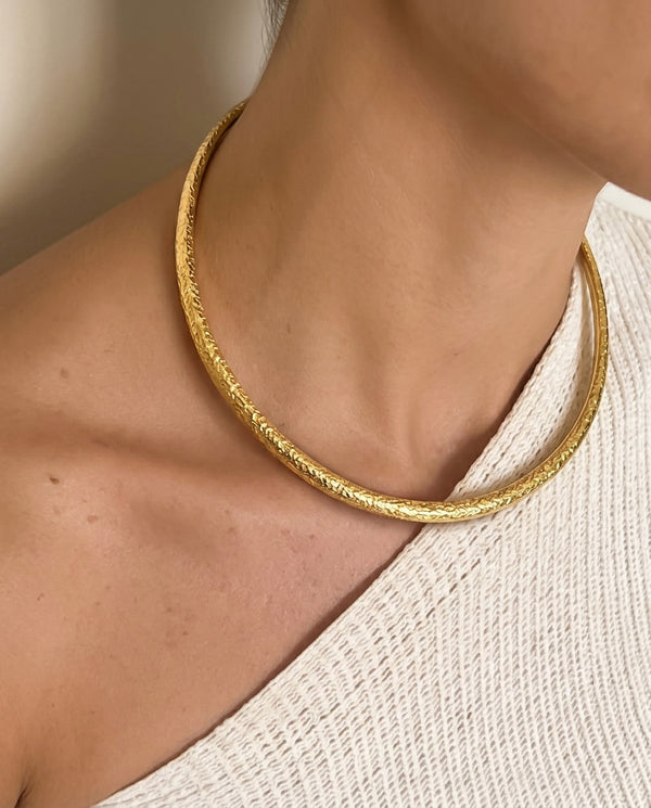 /products/collar-tiara-bronce